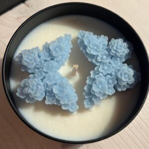 Bougie format M - Parfum Ylang Ylang - Couleur blanche & bleue