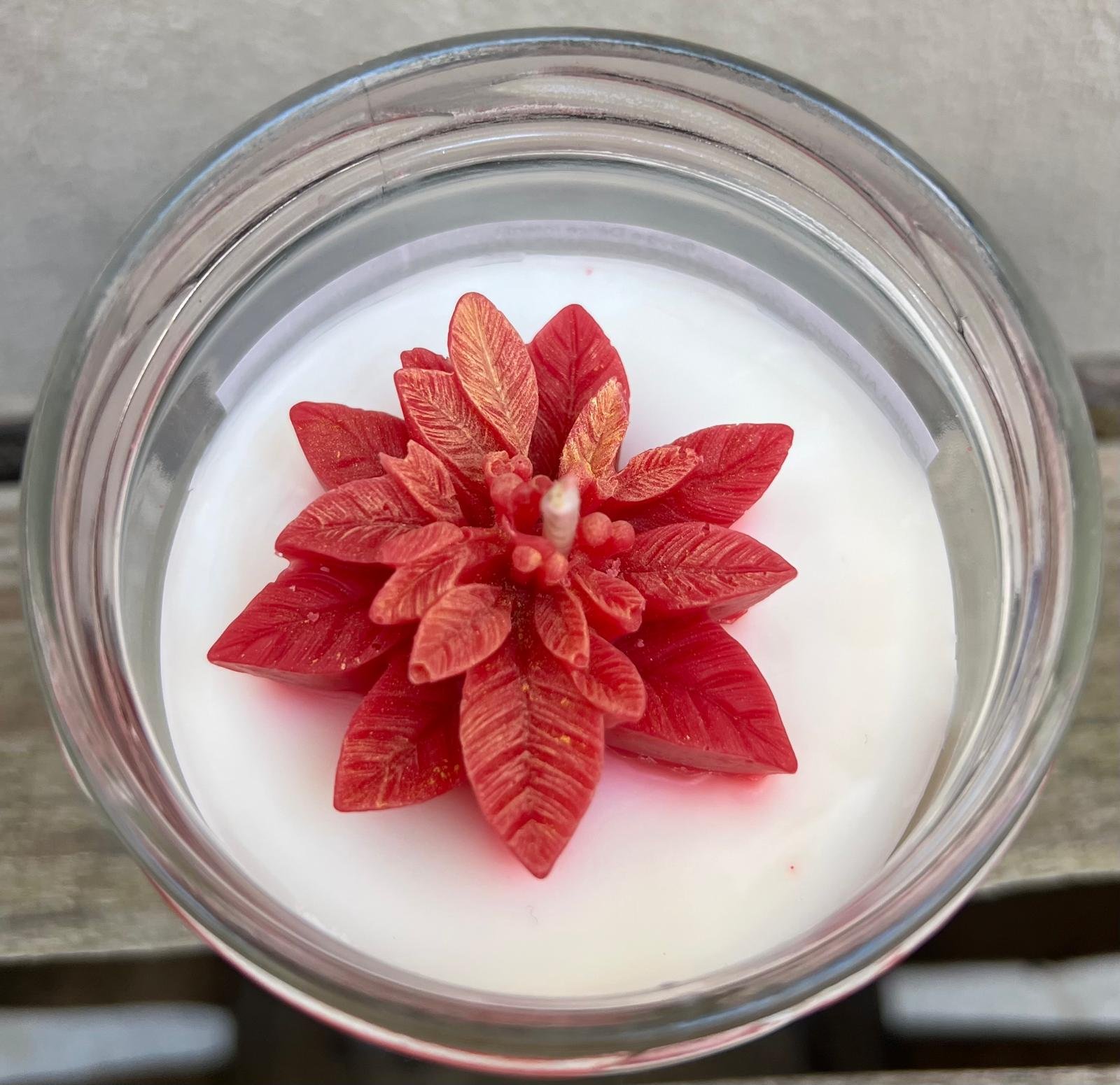 Bougie format L - Parfum délice interdit (dominante poire) - Couleur blanche & rouge